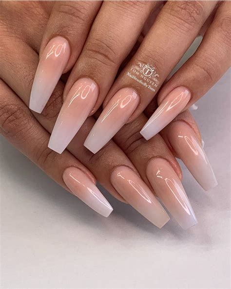 ombre nails with design